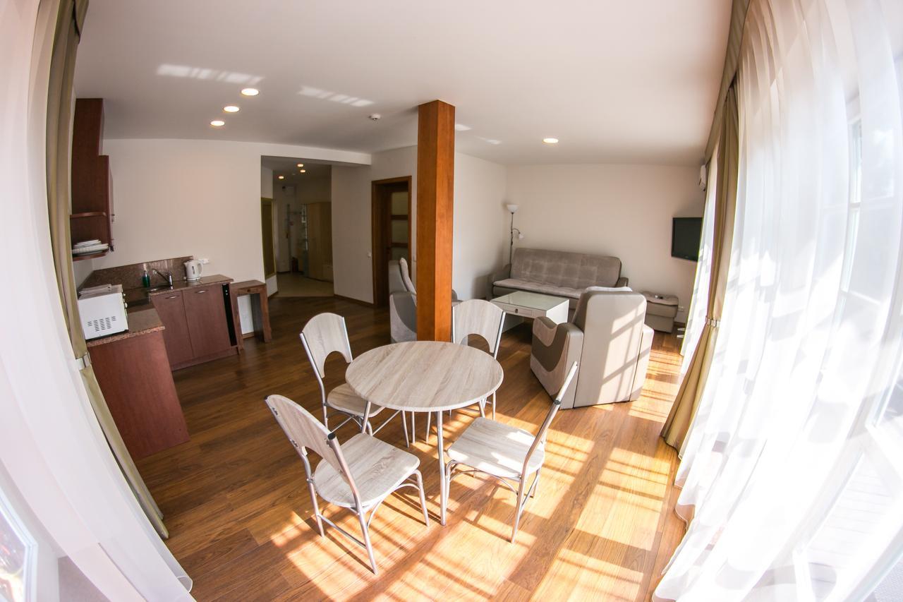 Vila Gija Nida Exteriör bild